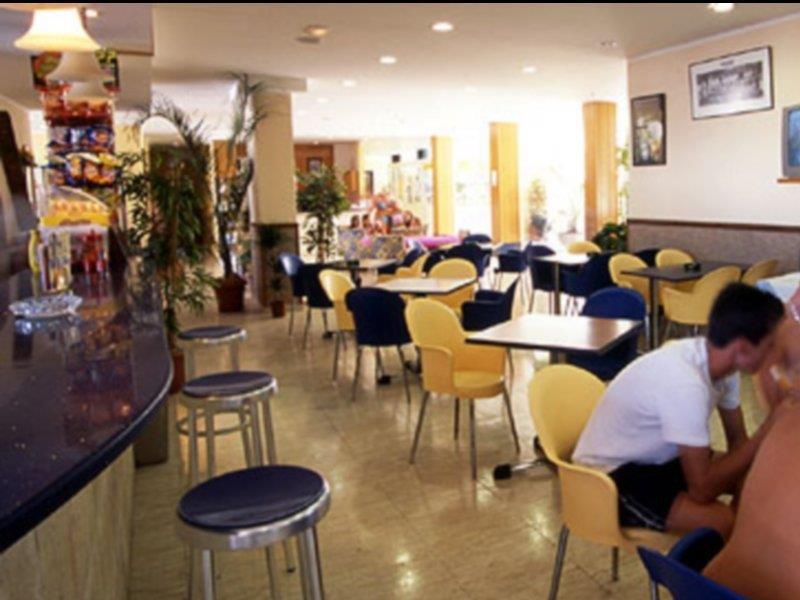 Apartamentos Blue Star (Adults Only) Sant Antoni de Portmany Zewnętrze zdjęcie