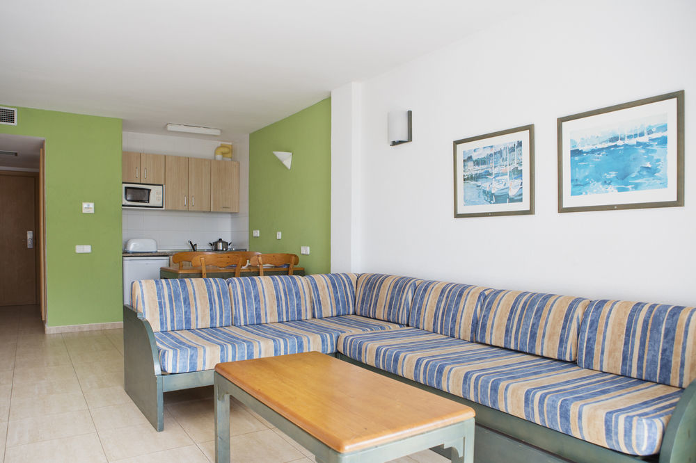 Apartamentos Blue Star (Adults Only) Sant Antoni de Portmany Zewnętrze zdjęcie